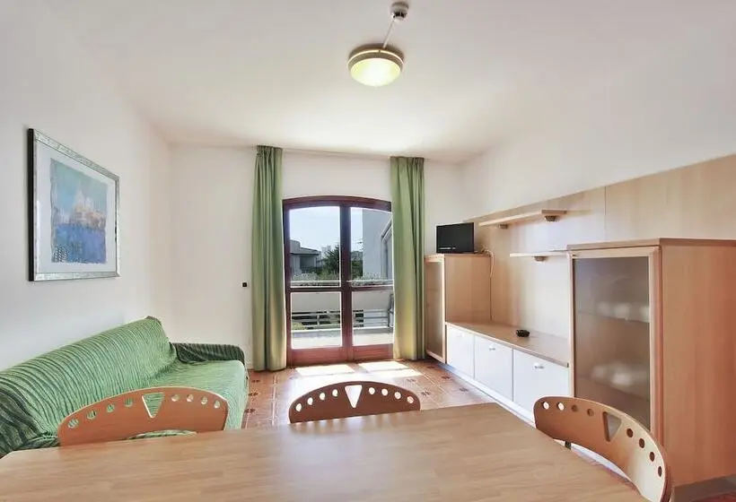 Standard-studio, Aparthotel Ponza