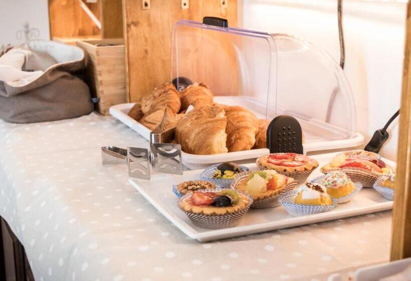 غرفة قياسية, B&b Cantico Delle Creature