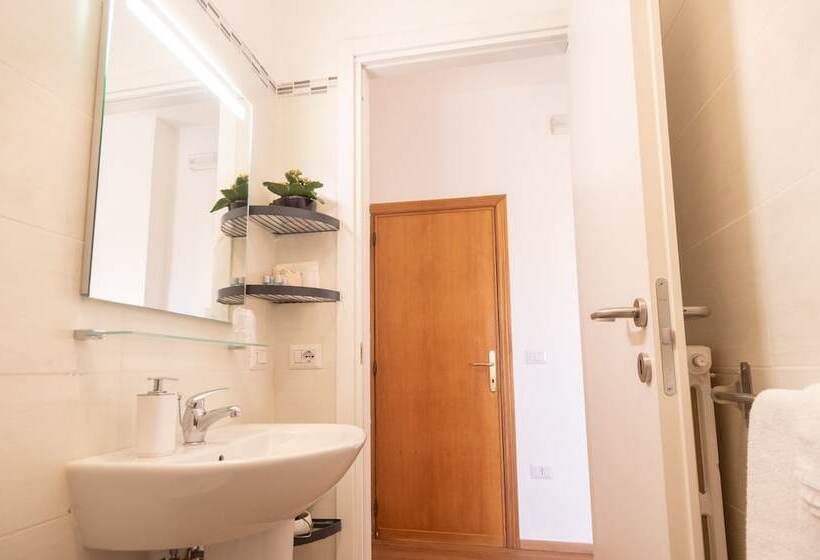 غرفة ديلوكس, B&b Cantico Delle Creature