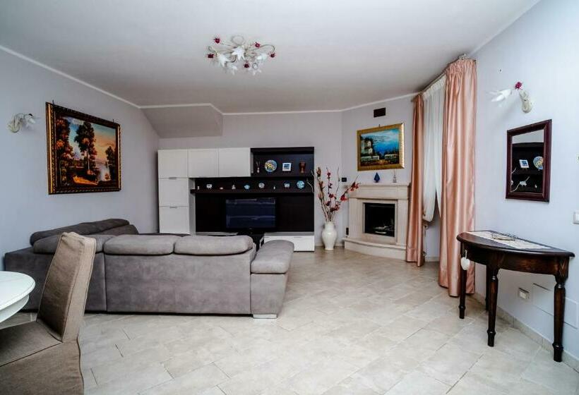 Апартаменты 2 Спальни, Holiday Gli Archi