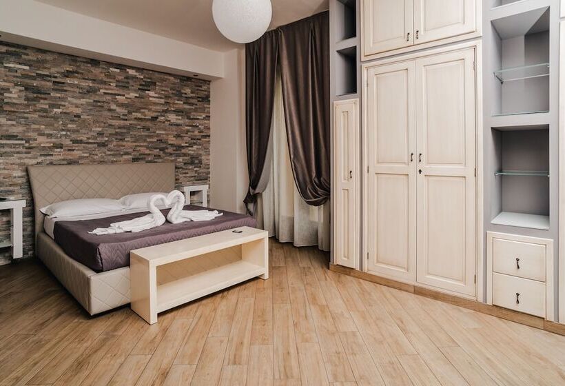 חדר דלוקס, Holiday Gli Archi