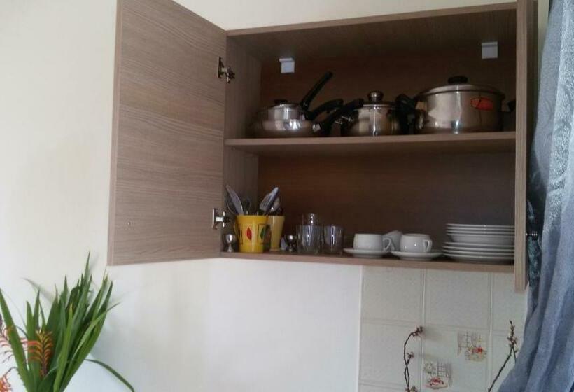 スタンダードスタジオ, Eftihia Apartments