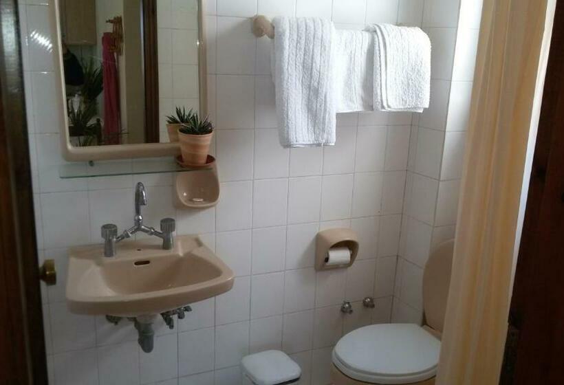 スタンダードスタジオ, Eftihia Apartments