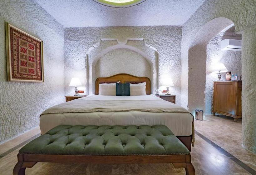 جناح جونيور, Artemis Cave Suites & Spa Adults Only