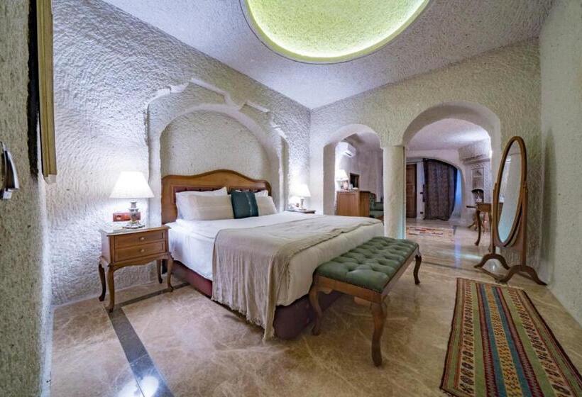 Полулюкс, Artemis Cave Suites & Spa  Adults Only