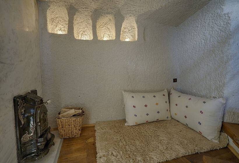 جناح, Artemis Cave Suites & Spa Adults Only