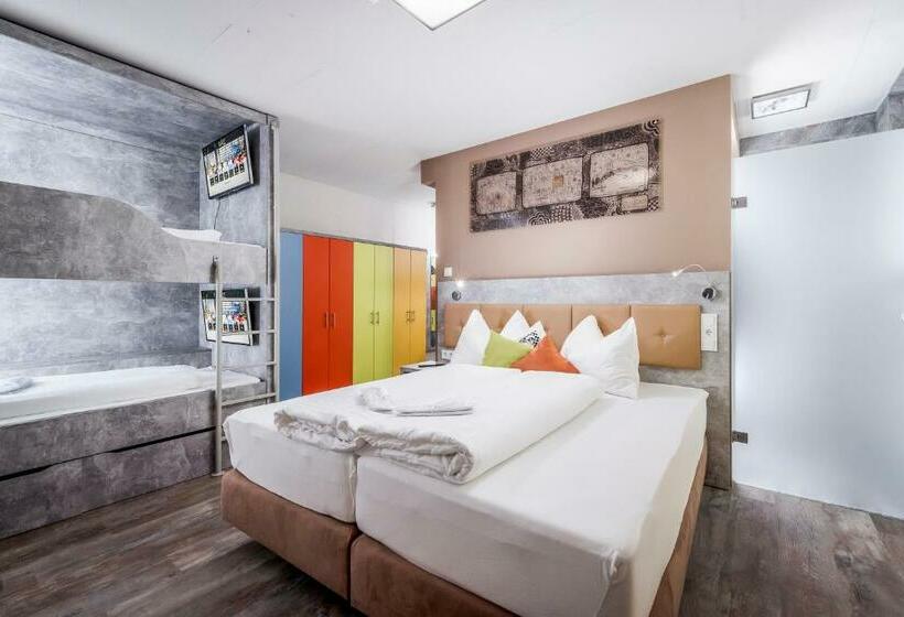 Семейный Номер, Cubo Sport & Art