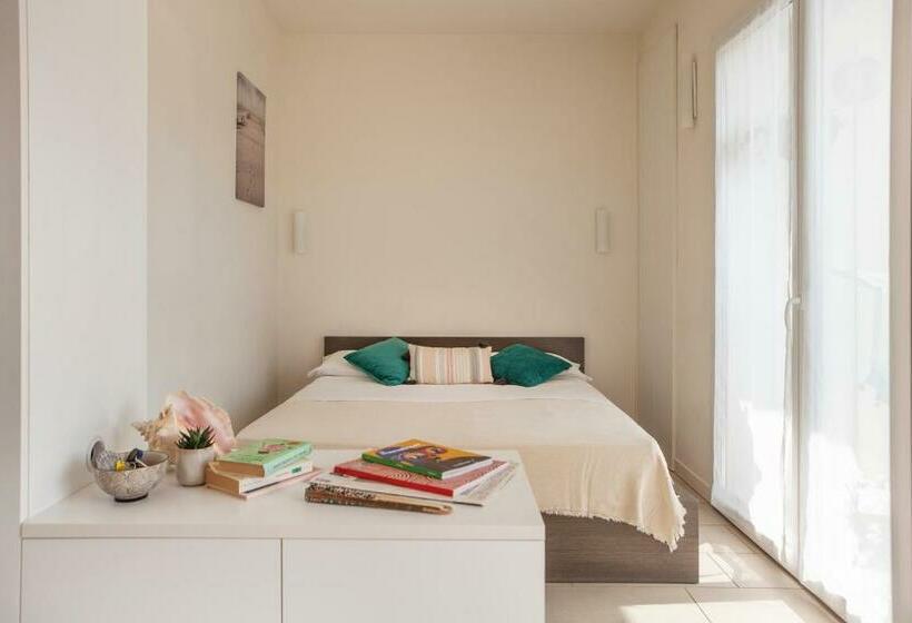 استودیو استاندارد با بالکن, Residence Sunrise Cesenatico