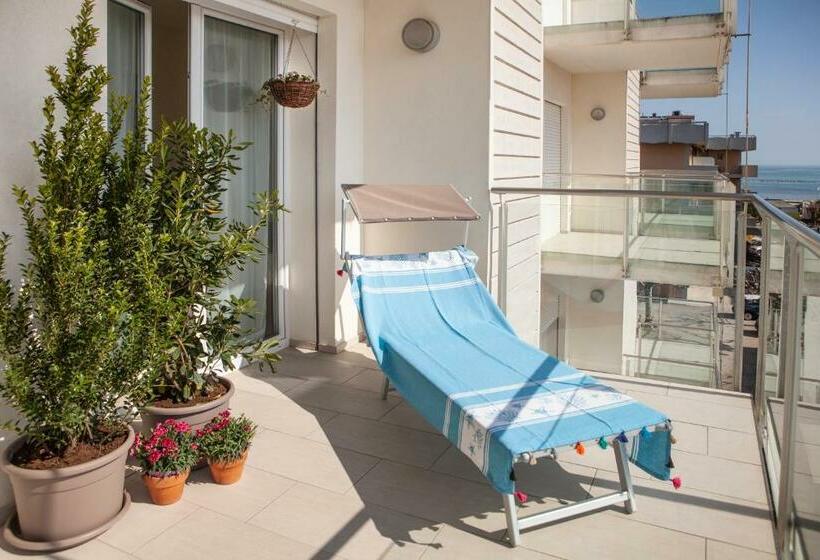 استودیو استاندارد با بالکن, Residence Sunrise Cesenatico