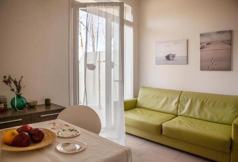 آپارتمان 1 خوابه با بالکن, Residence Sunrise Cesenatico