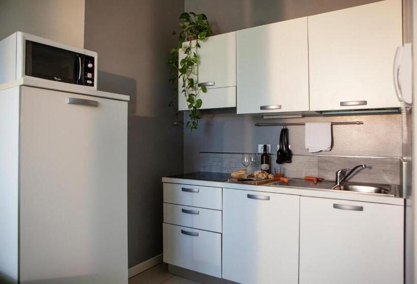 آپارتمان 1 خوابه با بالکن, Residence Sunrise Cesenatico