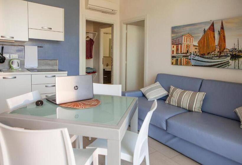 آپارتمان 1 خوابه با بالکن, Residence Sunrise Cesenatico