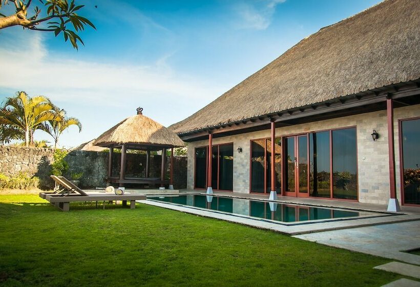 וילה עם חדר שינה אחד ובריכת שחיה, Royal Pool Villa Bali