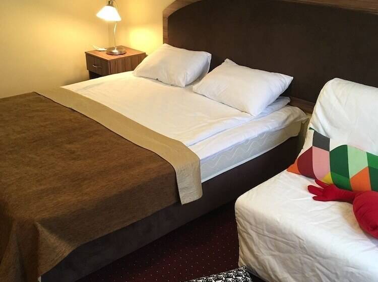 חדר משפחתי, Voyage