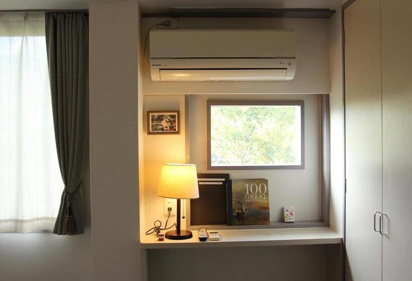 اتاق استاندارد با چشمانداز کوهستان, Wellies