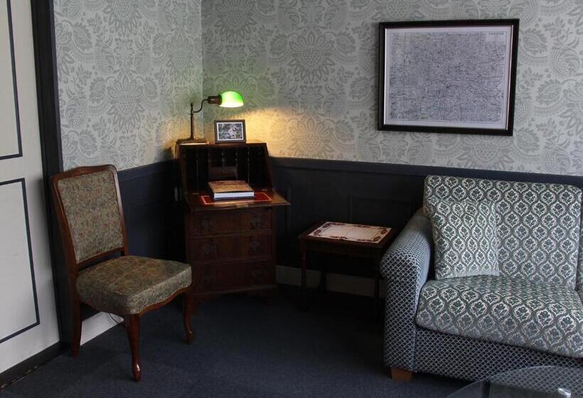 Deluxe Room Mountain View, Wellies