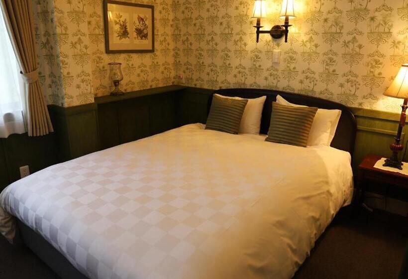 اتاق لوکس, Wellies