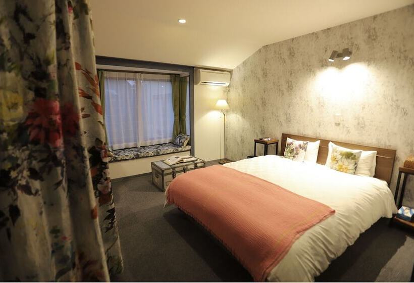 اتاق استاندارد با چشمانداز کوهستان, Wellies