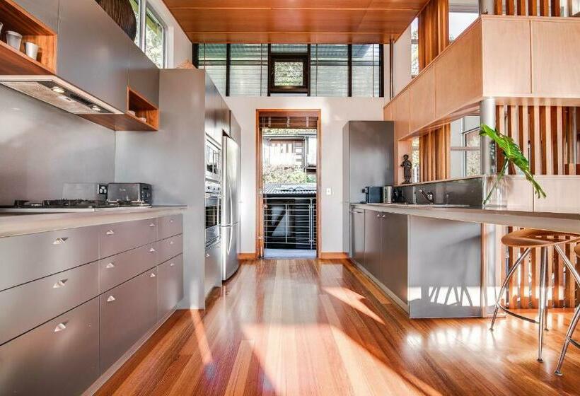 Апартаменты 3 Спальни, Noosa Residences