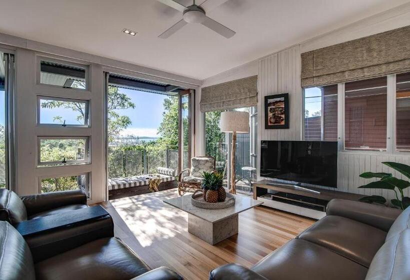 Апартаменты 3 Спальни, Noosa Residences