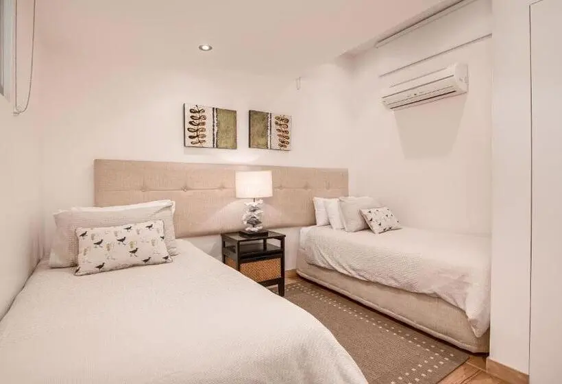 1-Bedroom Villa Sea View