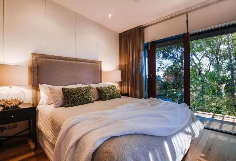 ویلای 1 خوابه با چشم‌انداز دریا, Noosa Residences