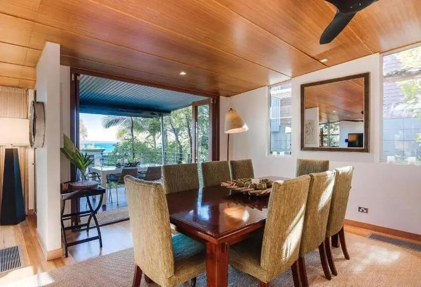 ویلای 1 خوابه با چشم‌انداز دریا, Noosa Residences
