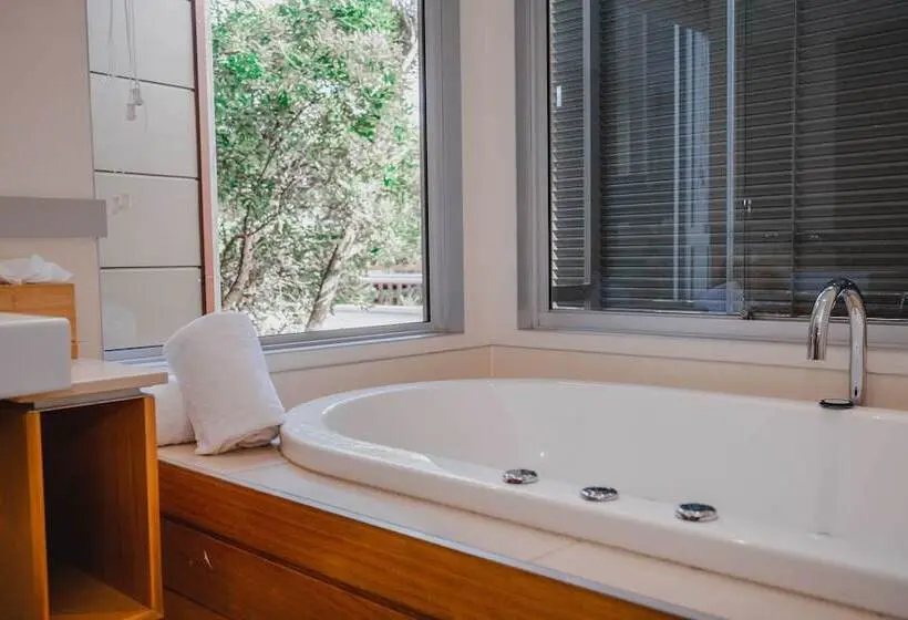 ویلا دلوکس 2 خوابه, Noosa Residences