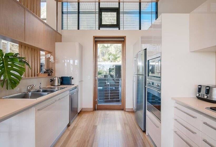 Апартаменты 3 Спальни, Noosa Residences