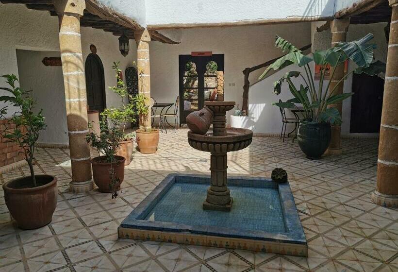 Номер Стандарт, Riad Eucalyptus
