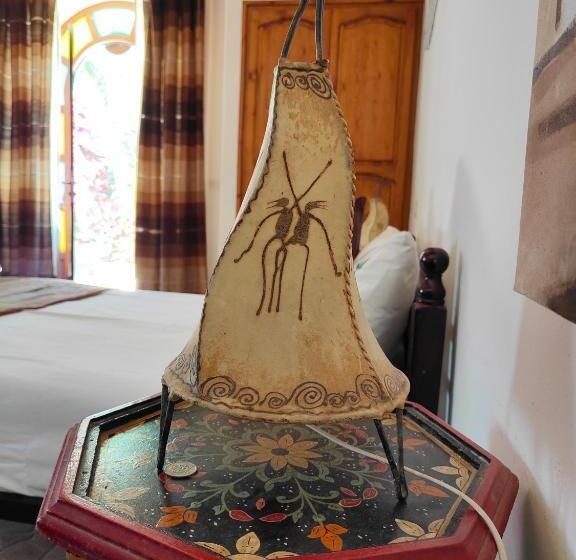 اتاق استاندارد سه نفره, Riad Eucalyptus