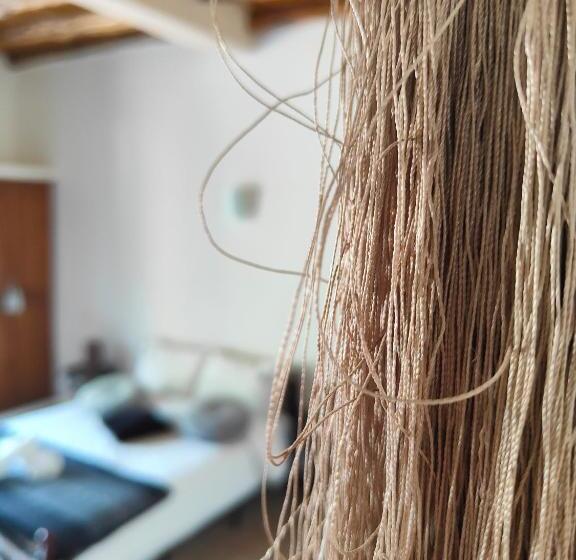 اتاق استاندارد سه نفره, Riad Eucalyptus