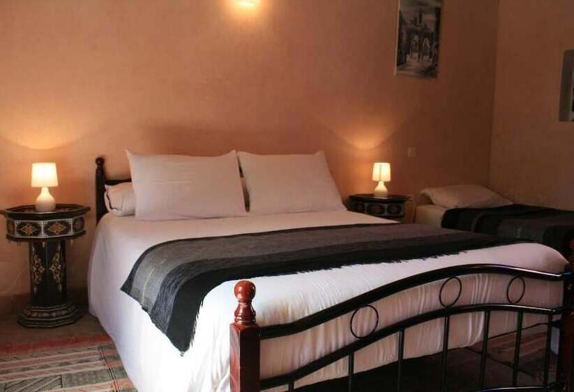 اتاق استاندارد سه نفره, Riad Eucalyptus