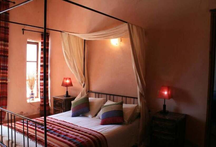 اتاق استاندارد سه نفره, Riad Eucalyptus