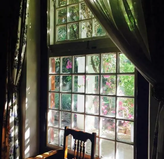 スイート, Wittedrift Manor House