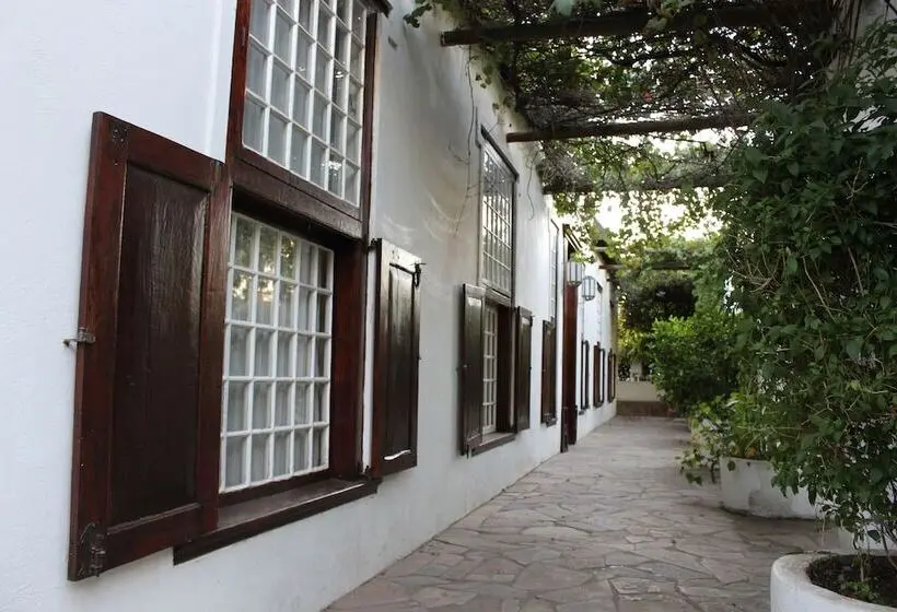 スタンダードルーム, Wittedrift Manor House