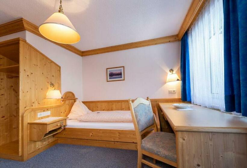 标准单人间, Alpenhof