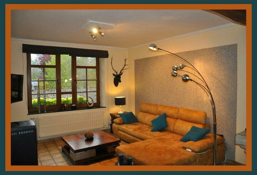 스탠다드 룸, Ardennes Woods