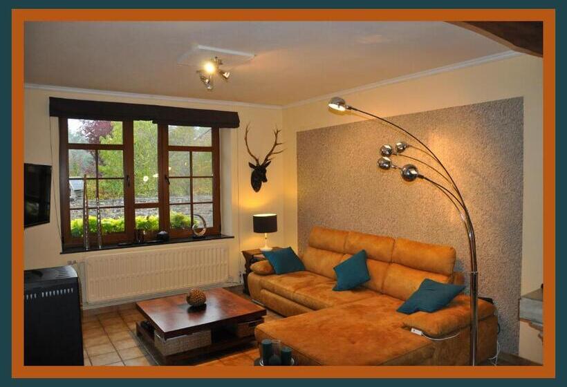 디럭스 룸, Ardennes Woods