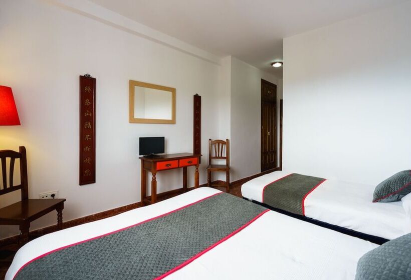 Номер Стандарт Трехместный, Las Errizas By Vivere Stays