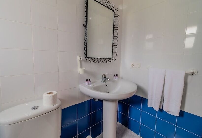 Номер Стандарт Трехместный, Las Errizas By Vivere Stays