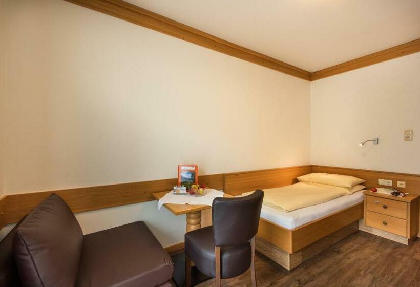 اتاق استاندارد یک نفره, Alpenhof