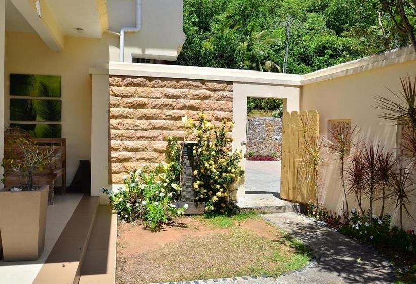 اتاق اجرایی با چشمانداز دریا, Seychelles