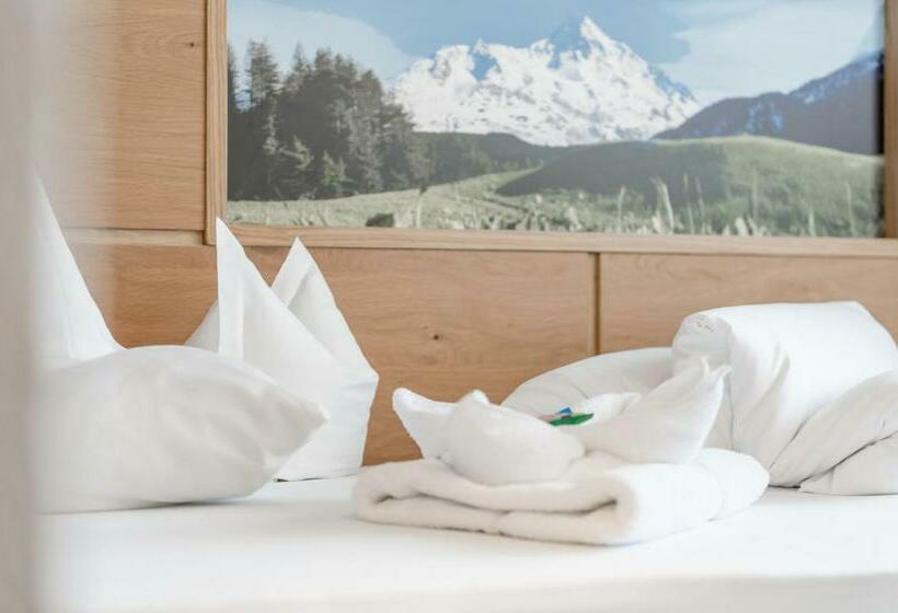 スタンダードシングルルーム, Burghotel Alpenglühn