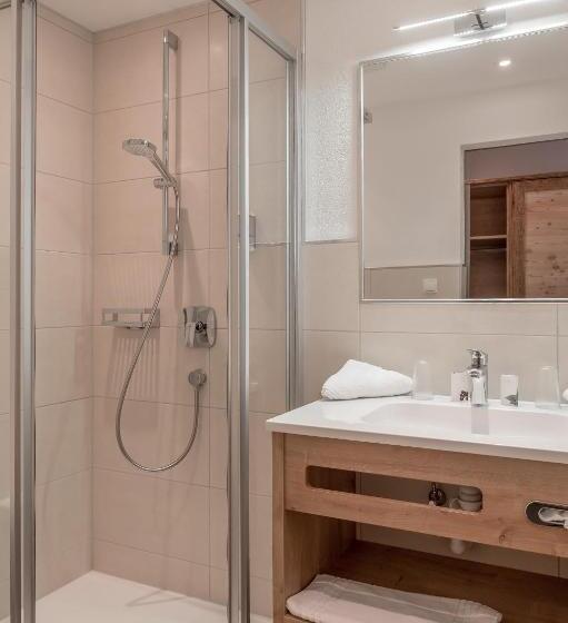 スタンダードルーム, Burghotel Alpenglühn