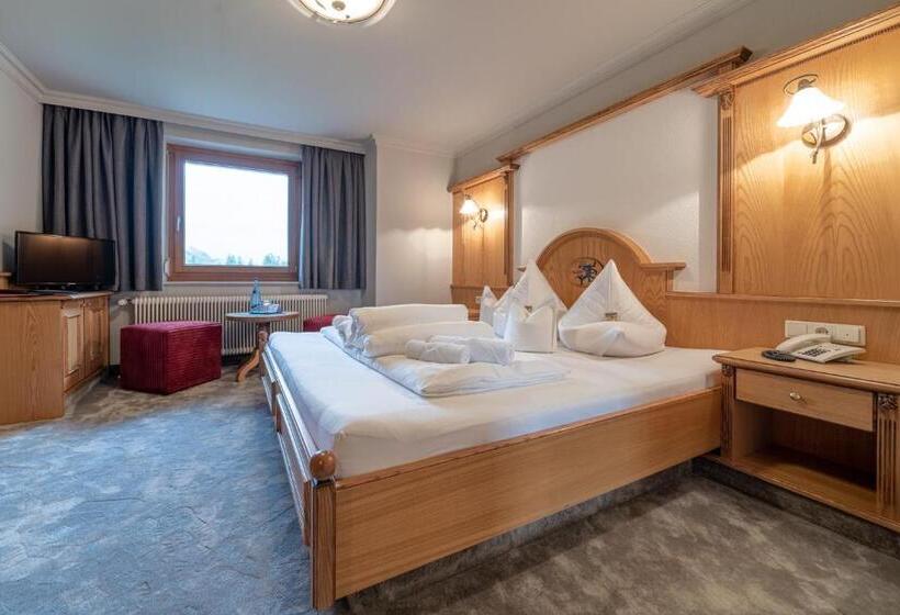 ベーシックルーム, Burghotel Alpenglühn