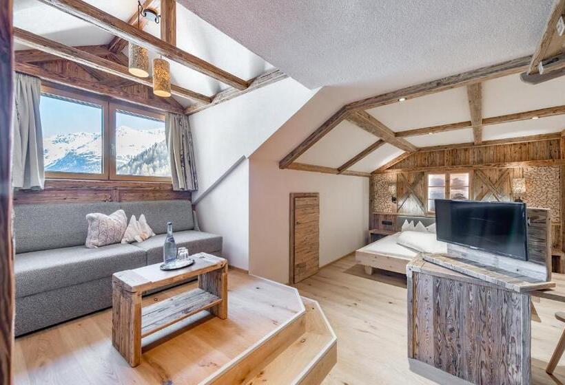 スーペリアールーム, Burghotel Alpenglühn