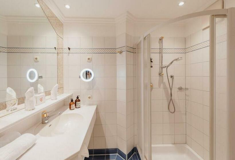 غرفة قياسية, Lü   Adults Only