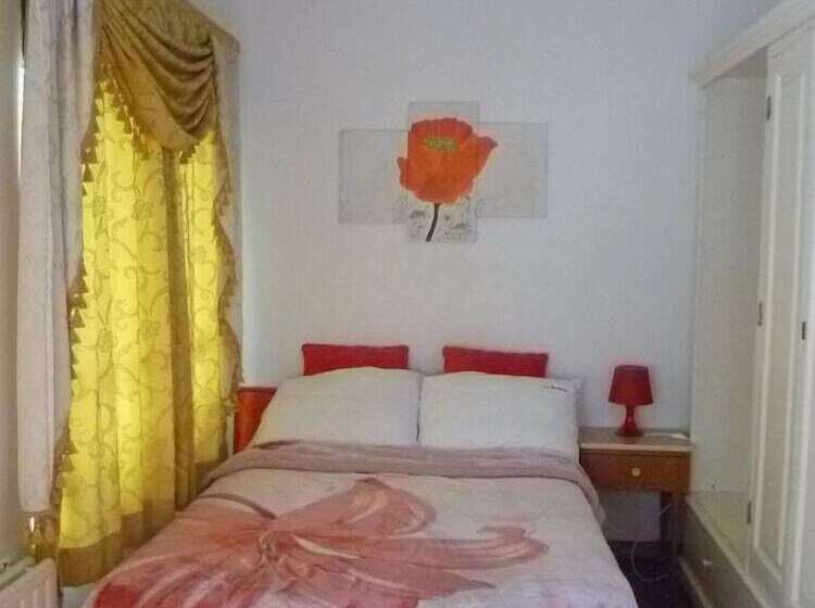 استودیوی استاندارد, Residenza Galatea
