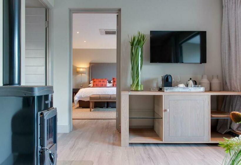 סוויטת דלוקס 2 חדרים, The Jordan Suites